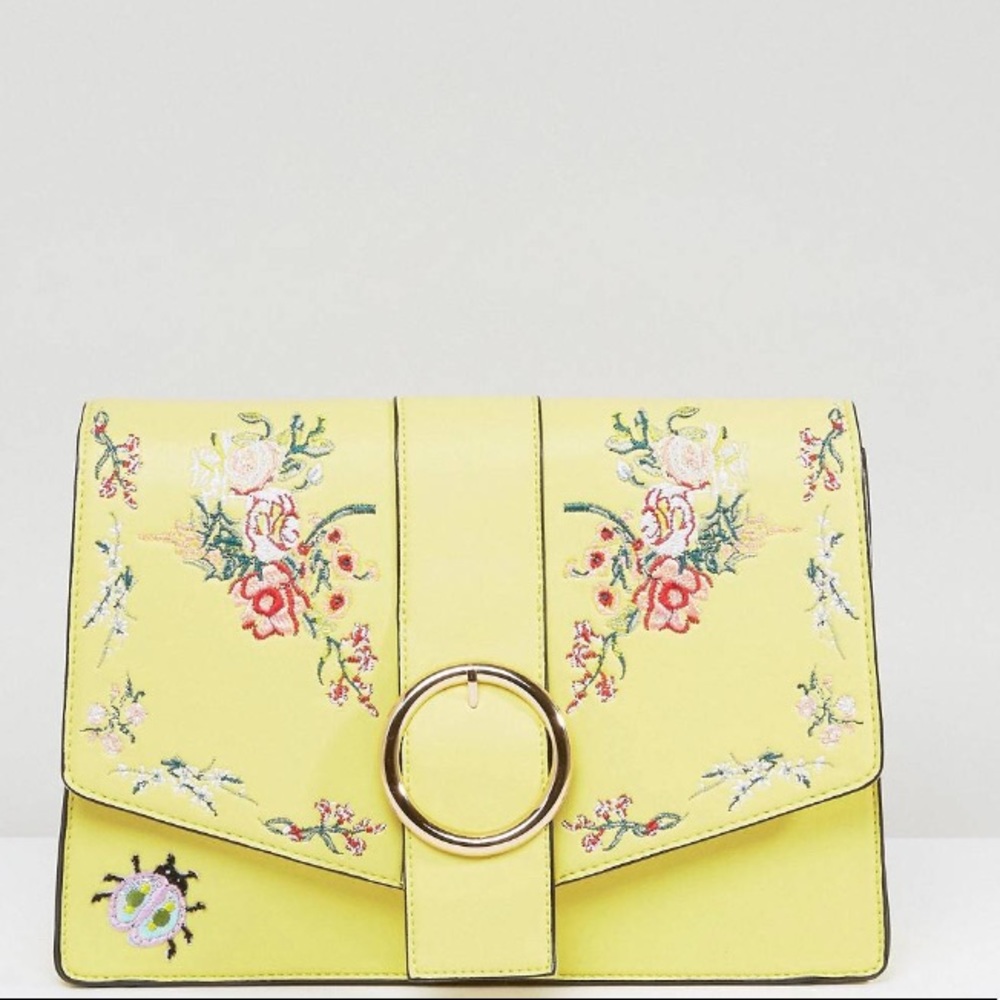 Floral Embroidered Shoulder Bag
